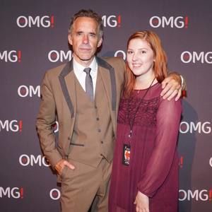 Meet your Posher, Maxine